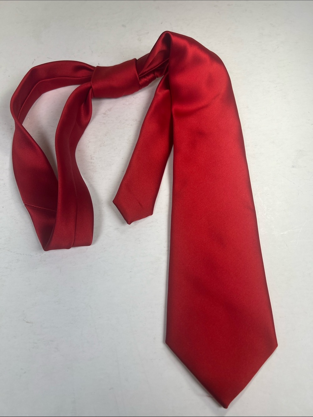 Stafford Solid Red Satin Men's Tie